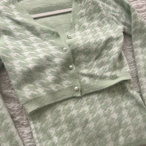 AKIRA Houndstooth Skirt + Sweater Set (NEVER WORN)